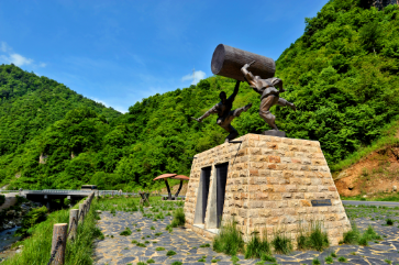 湖北神宜旅游公路《梆鼓迎宾》